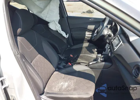 2019 Nissan Kicks S из США, поврежденный, VIN 3N1CP5CU3KL533506